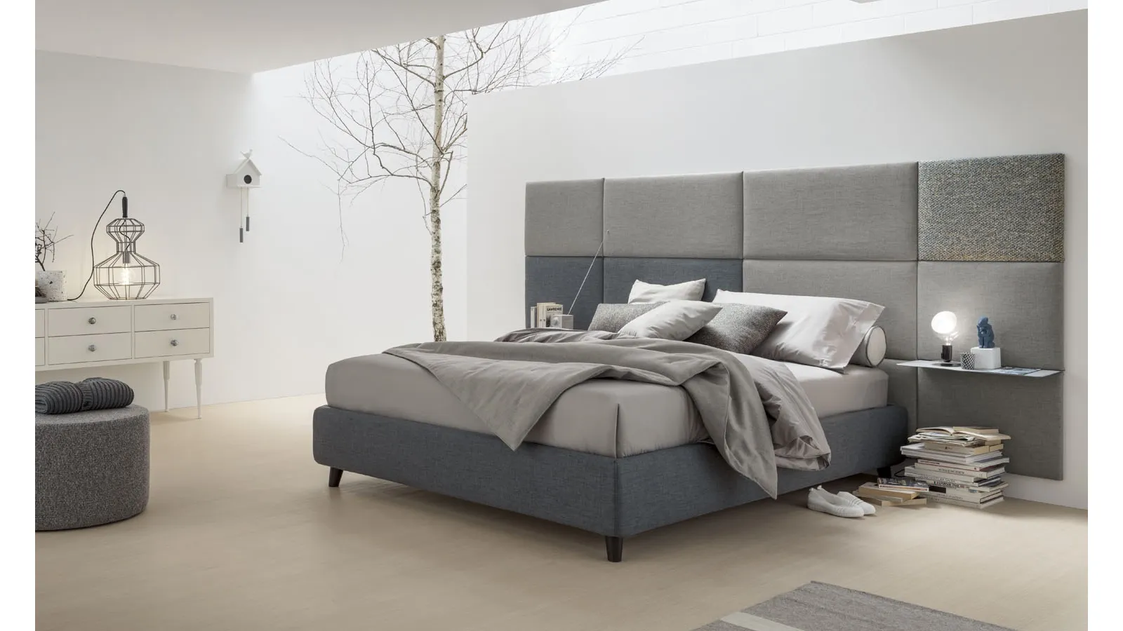 Letto sommier con Boiserie in tessuto di V&Nice