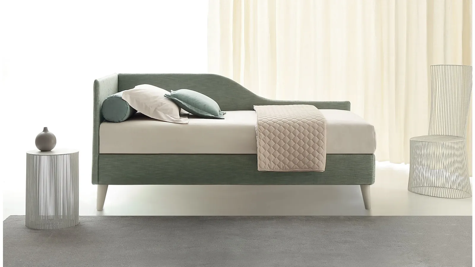 Daybed singolo Golf 131 in tessuto di Oggioni