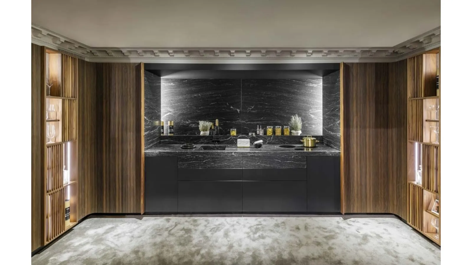 Cucina Design lineare in Fenix Nero e Granito Swing di Scic